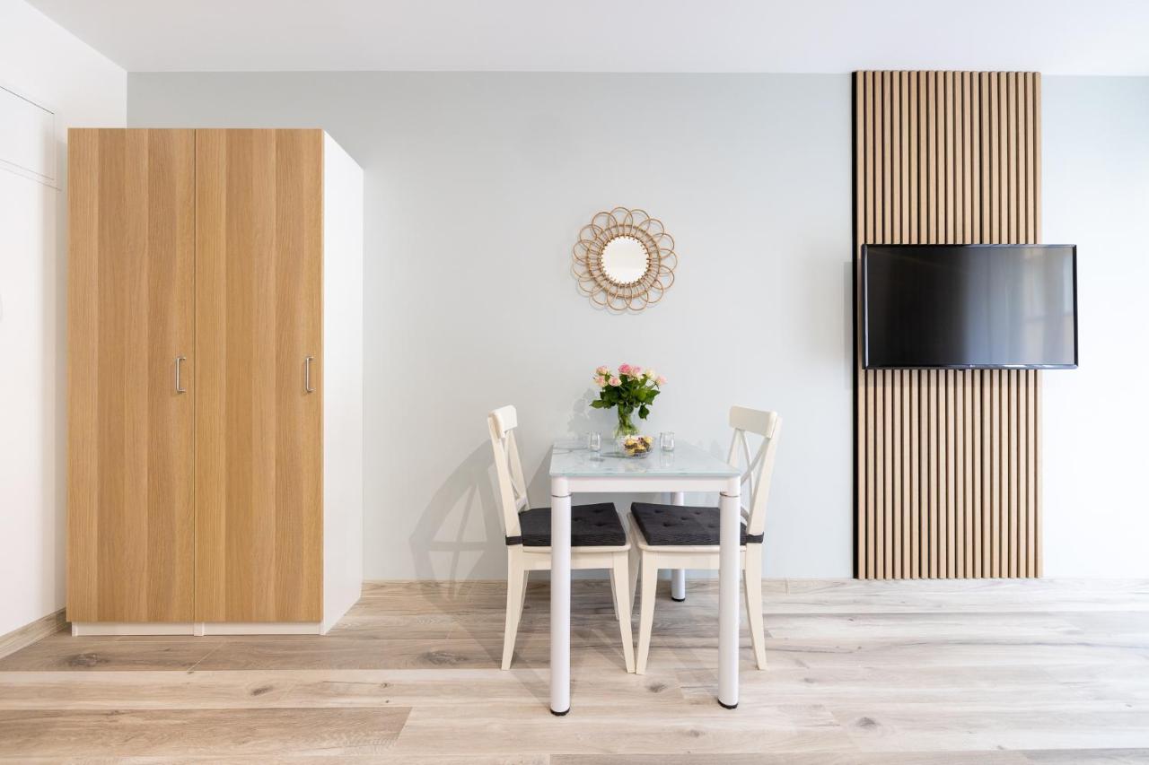 Polanka Apartamenty Niechorze Luaran gambar